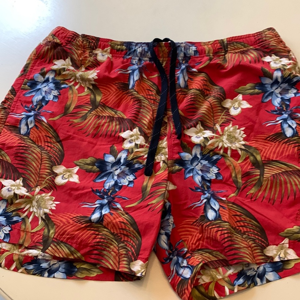 Tommy Bahama Relax swim trunks size large